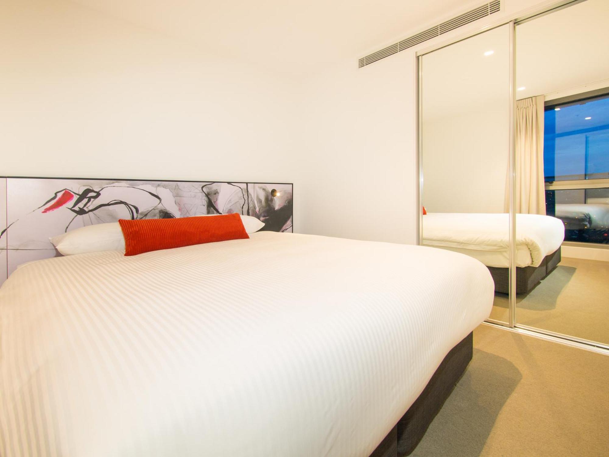 Imagine Southbank Hotel Мелбърн Екстериор снимка